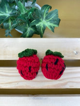 Load image into Gallery viewer, Clipcase - Strawberry Handcraft Clips
