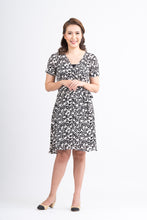 Load image into Gallery viewer, Mome - Nicole Dress Small Floral Cream
