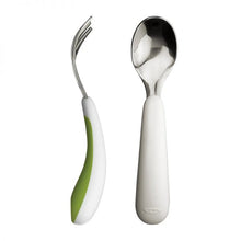 Load image into Gallery viewer, Oxo Tot On The Go Fork And Spoon Set With Carrying Case
