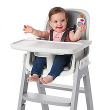Load image into Gallery viewer, Oxo Tot Silicone Self-Feeder
