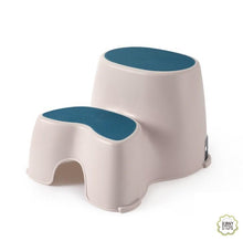 Load image into Gallery viewer, Bunny Bubbles Baby Co Toddler Step Whale Stool

