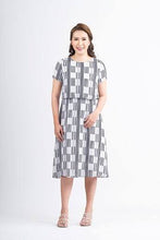 Load image into Gallery viewer, Mome - Tara Dress Pattern Print Design
