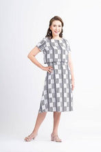 Load image into Gallery viewer, Mome - Tara Dress Pattern Print Design
