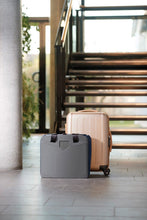 Load image into Gallery viewer, Beaba Purseat‘Fix - Group 2&amp;3 Foldable Child Car Seat  - V1 Isofix
