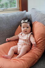 Load image into Gallery viewer, Nuborn The Snugglr With Carry Bag (0-12mo)
