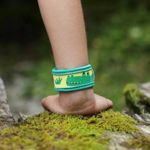 Load image into Gallery viewer, Para&#39;Kito Mosquito Repellent Wristband Kids
