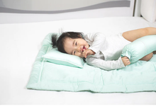 Load image into Gallery viewer, Ava &amp; Ava - 100% Organic Bamboo Lyocell Baby Comforter Set
