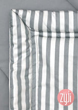 Load image into Gallery viewer, Zyji 7pc Baby Bedding Set
