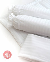 Load image into Gallery viewer, Zyji 7pc Baby Bedding Set
