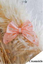 Load image into Gallery viewer, Laurel.co Isla Linen Bow Clip (Embroidered)
