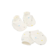 Load image into Gallery viewer, Carter Liebe Mittens with Booties
