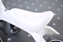 Load image into Gallery viewer, Bonjour Baby Toddler Trike
