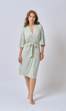 Load image into Gallery viewer, Bamberry - Mommy Robe
