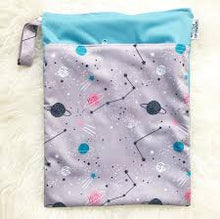 Load image into Gallery viewer, Washie Splashie Wet Bag
