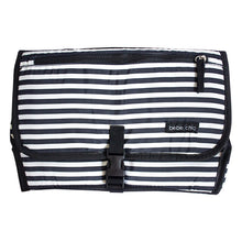 Load image into Gallery viewer, Bebe Chic Changing Clutch - Manhattan
