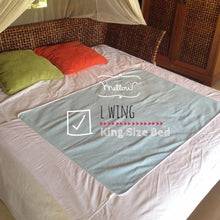 Load image into Gallery viewer, Mellow Quick Dry Waterproof Large - wing Sheet
