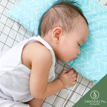 Load image into Gallery viewer, Swaddies Multi-functional Pillow

