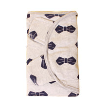Load image into Gallery viewer, Carter Liebe Newborn Swaddle
