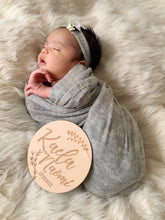 Load image into Gallery viewer, Blooming Wisdom - Hello World Baby Name And Announcement Disc
